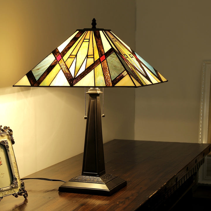 CH35856AM16-TL2 Table Lamp